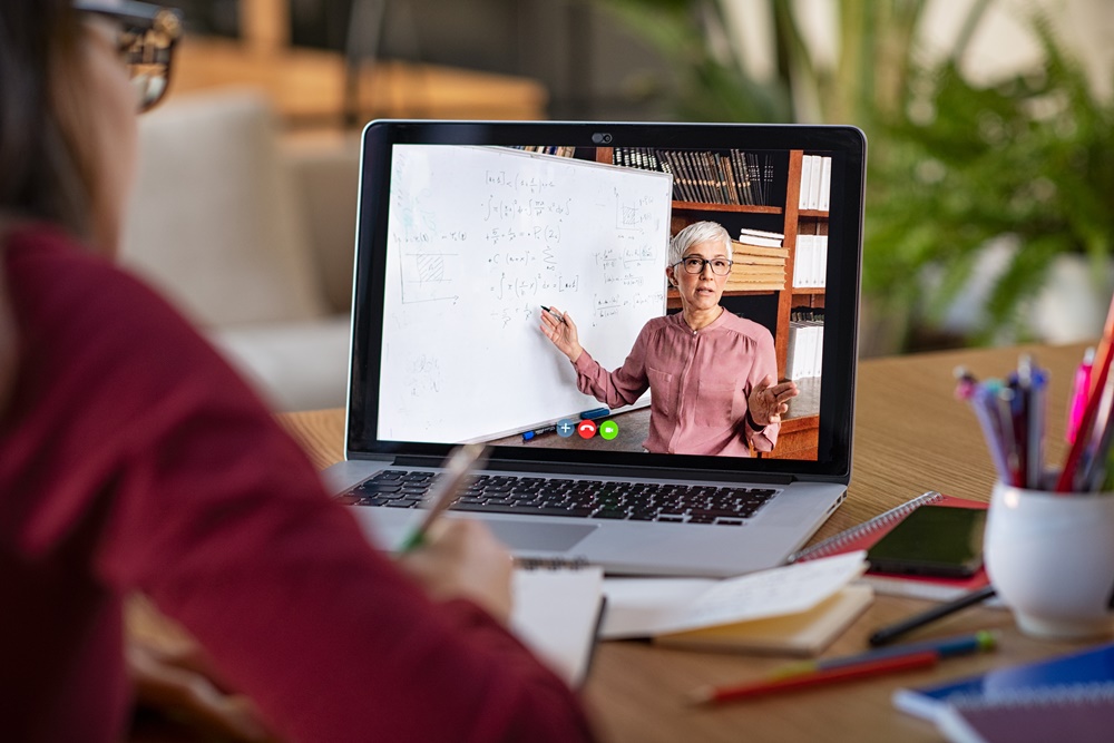 Sua empresa tem plataforma de treinamentos online?